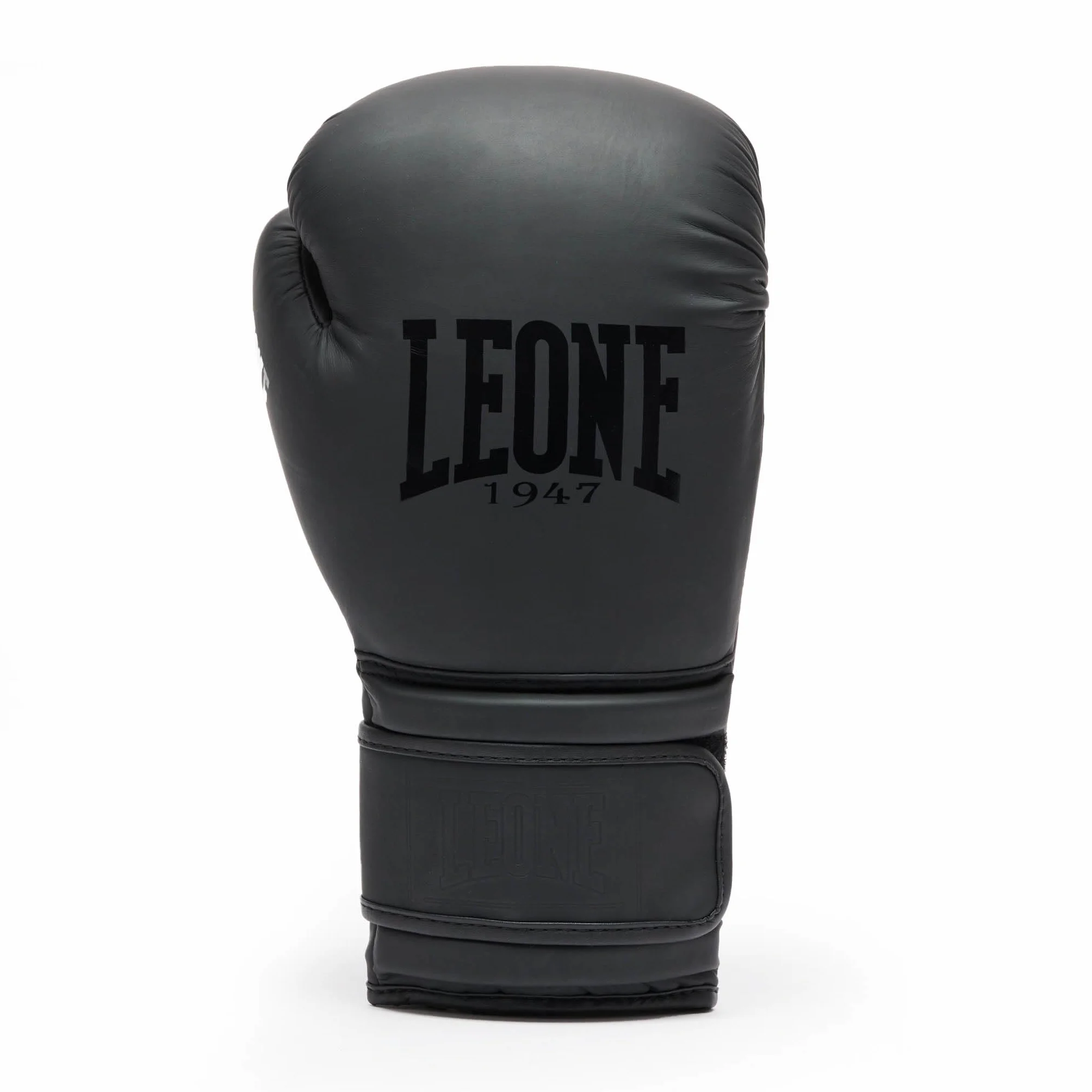 LEONE