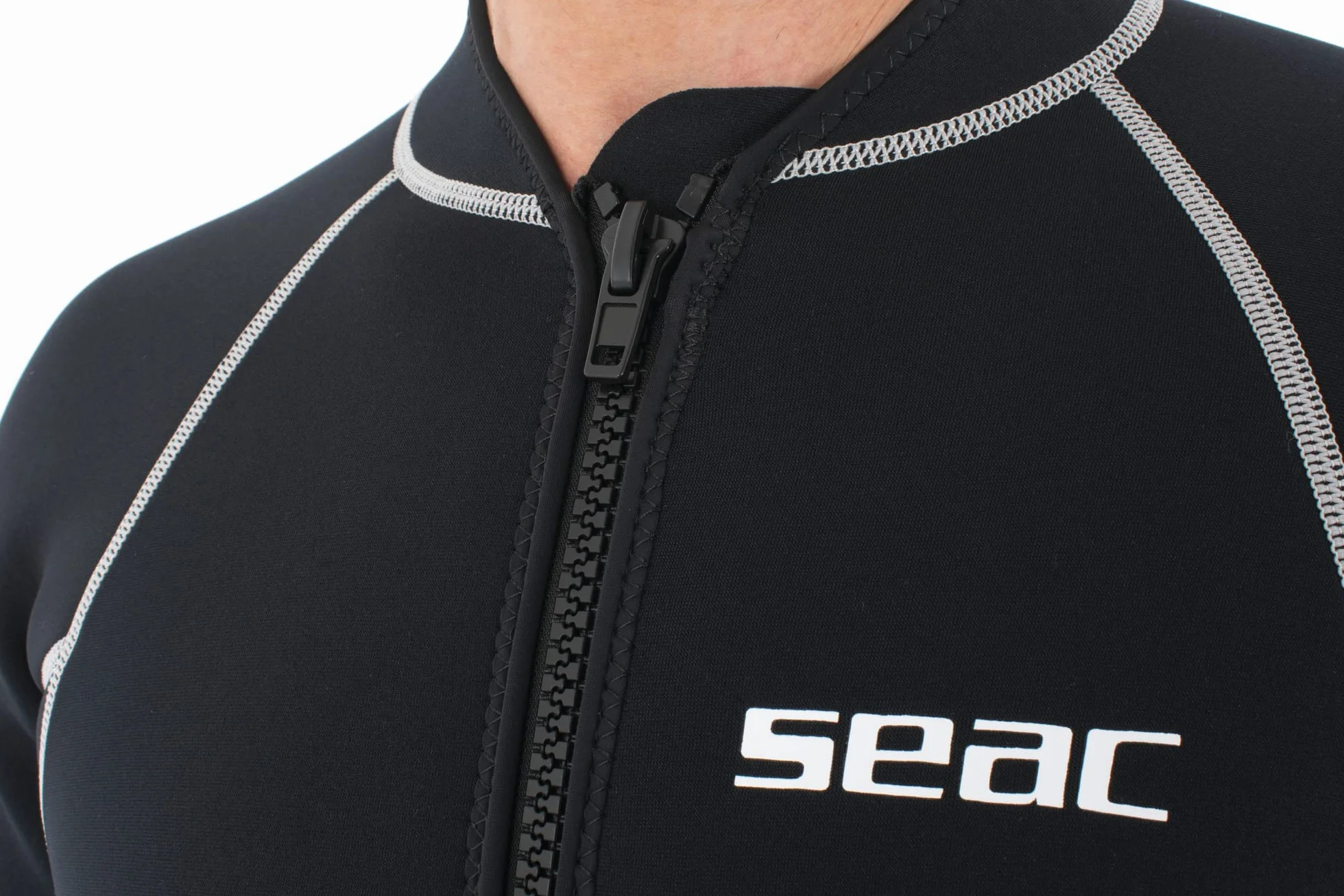 SEAC Carezza Man Muta Lunga Monopezzo Neoprene Bifoderato 2 mm Cerniera Anteriore Protezioni PU Ginocchia Uomo Nero