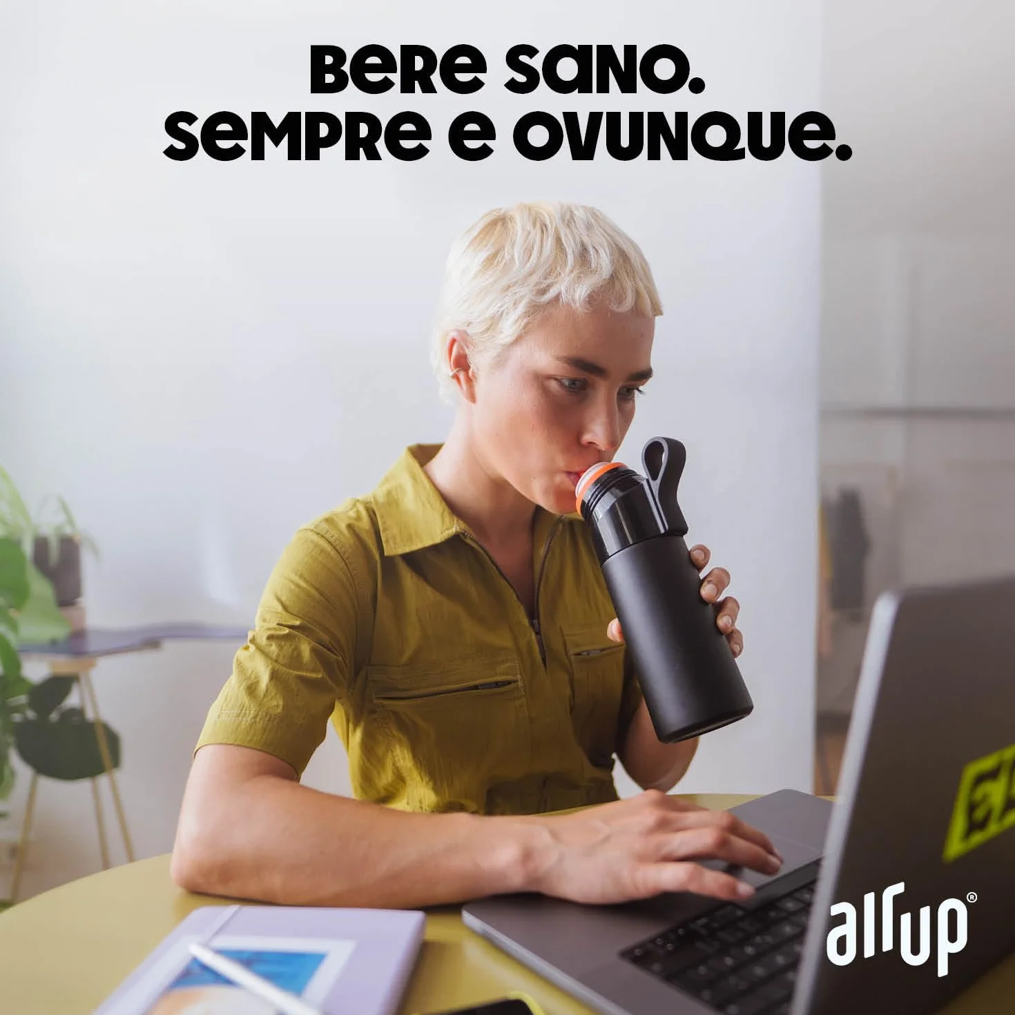 AIR UP® Borraccia Twist Pro Steel in acciaio inox Starter Set Originale 480 ml, mantiene il freddo per 14h, tappo ermetico, Nero