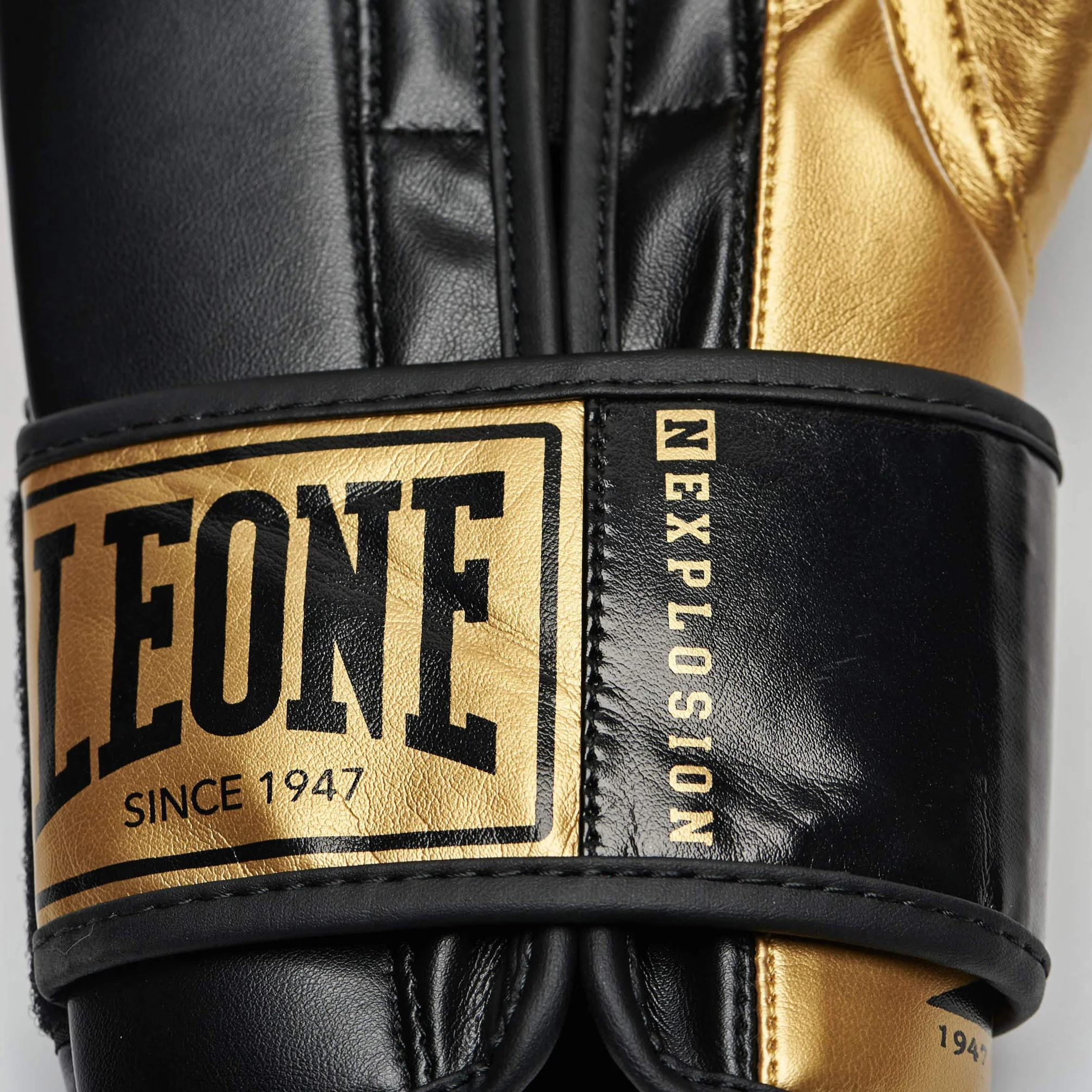 LEONE 1947 GUANTI BOXE NEXPLOSION nero 10OZ