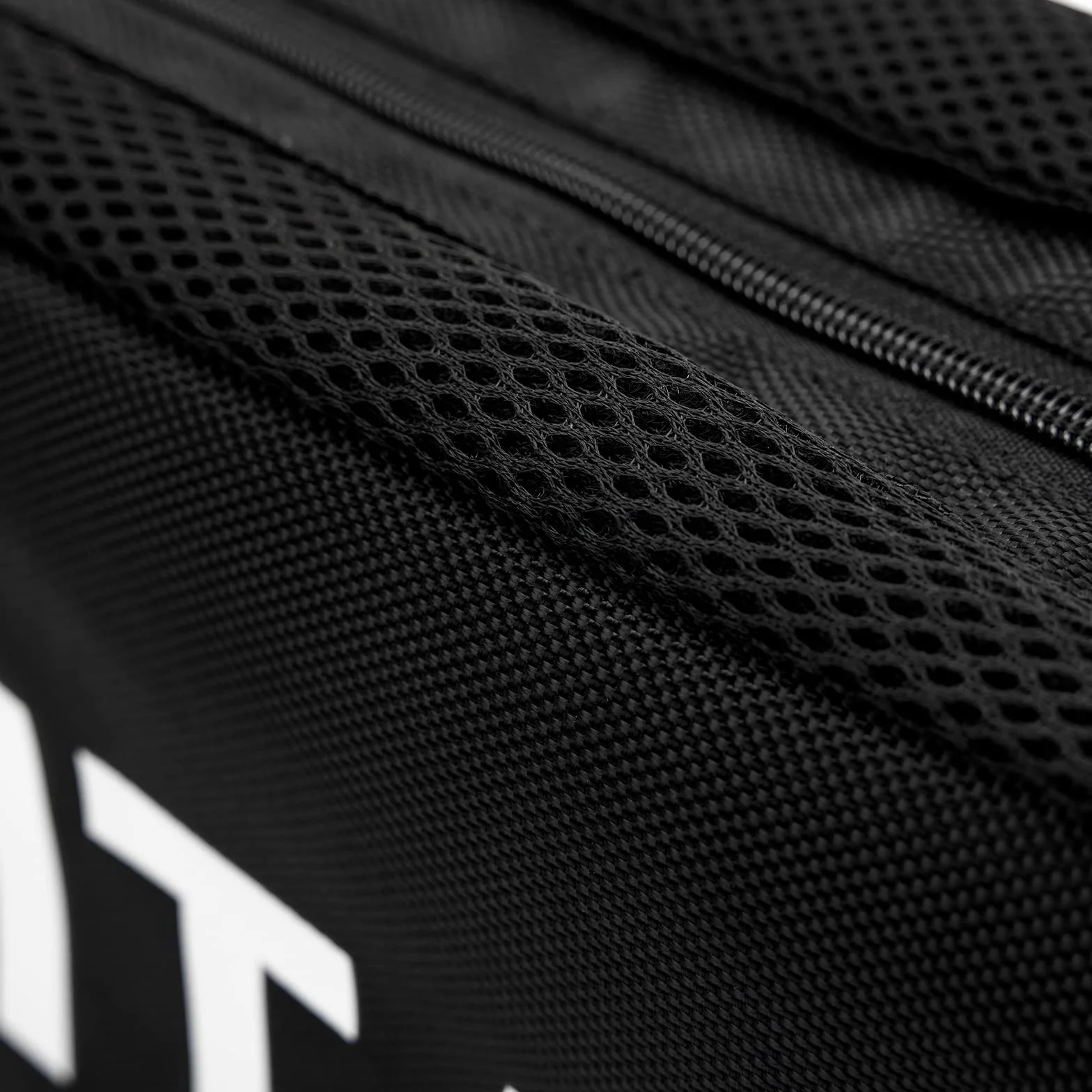 T1TAN Goalkeeper Bag Black - LA Borsa per I Guanti da Portiere