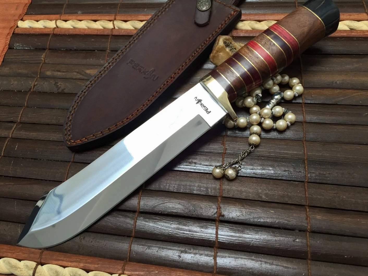 Coltello da caccia fatto a mano personalizzabile.