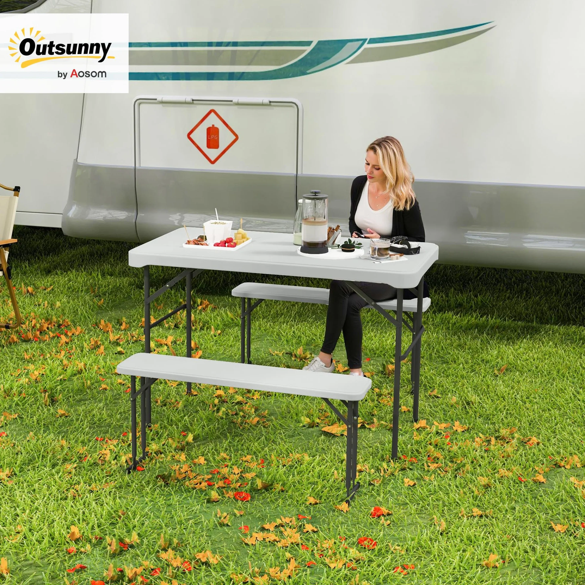 Outsunny Set tavolo pieghevole e panche da picnic 113 cm, grigio chiaro